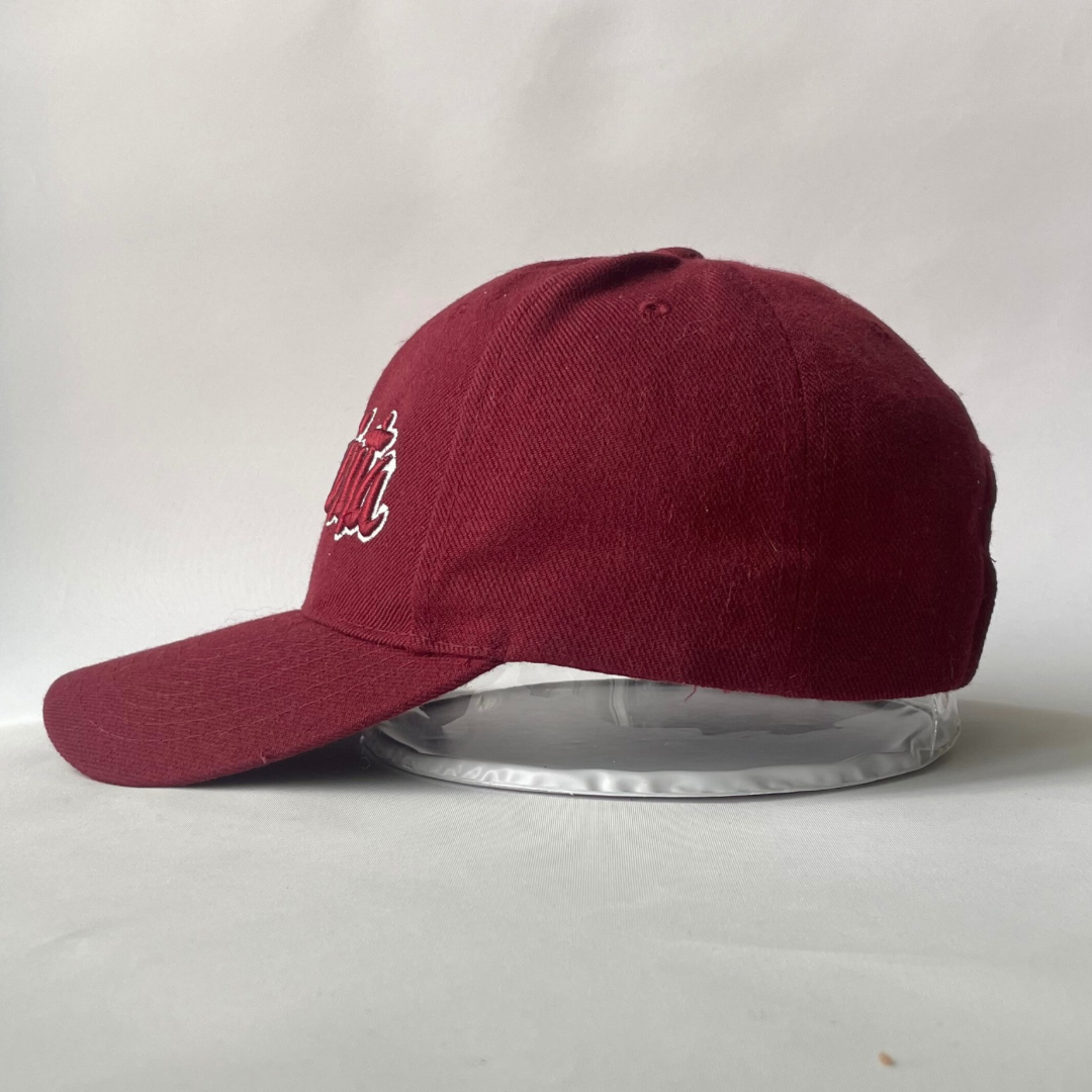 La Quinta logo cap