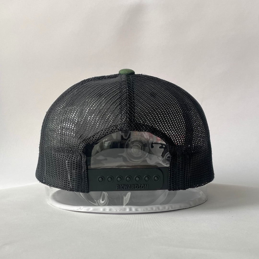 Screw & brew trucker cap camo