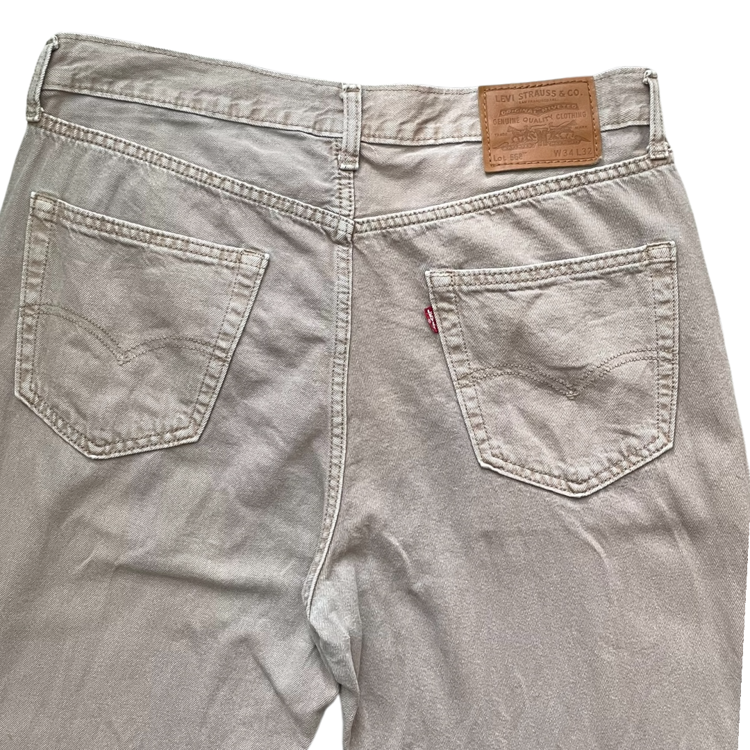 Levis 568 Jeans 34x32