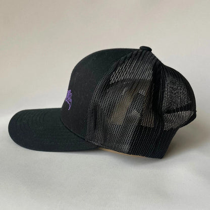 Glam shatterskull trucker cap