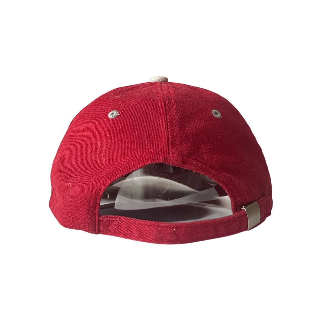 Big letter logo cap