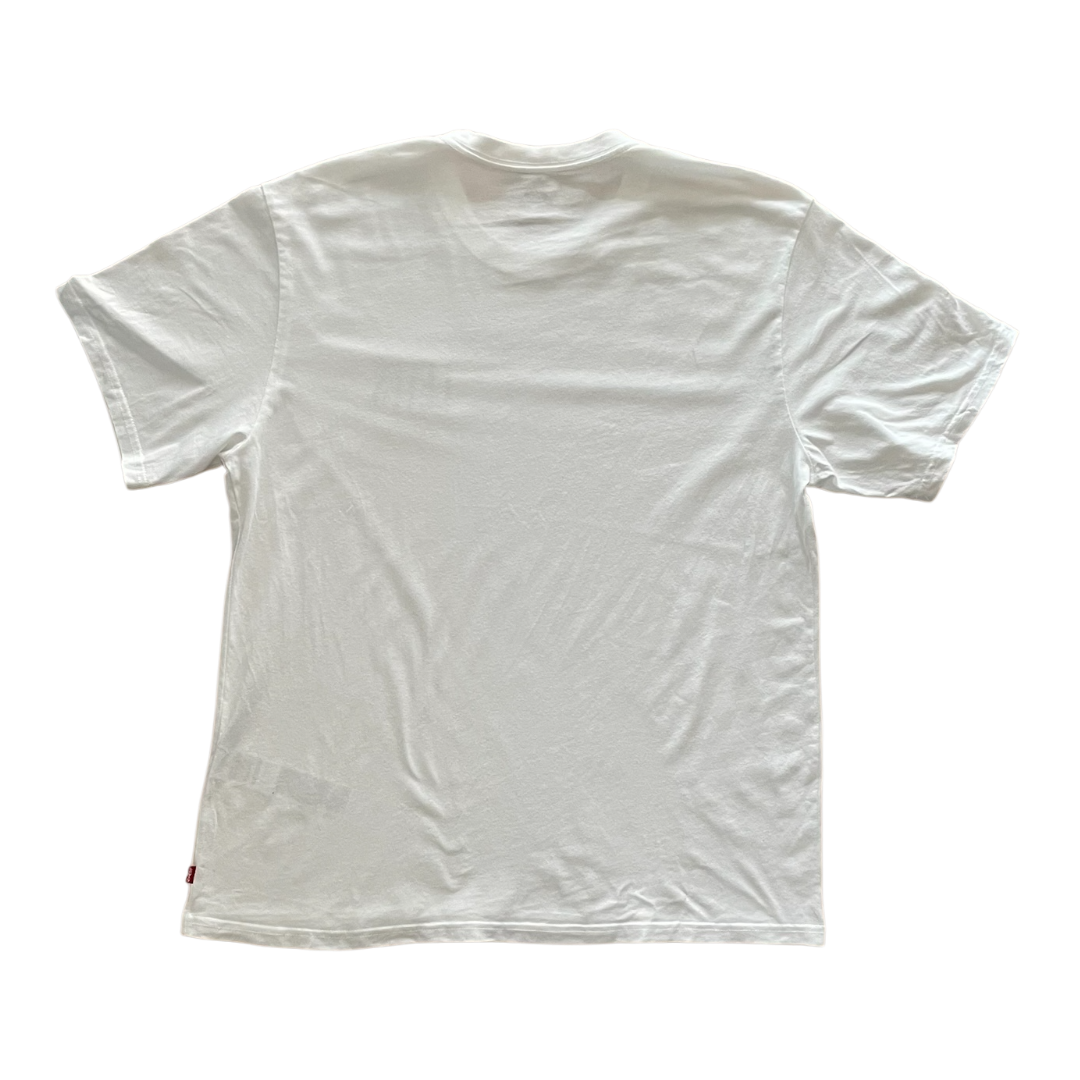 Levi’s 90’s logo T-shirt