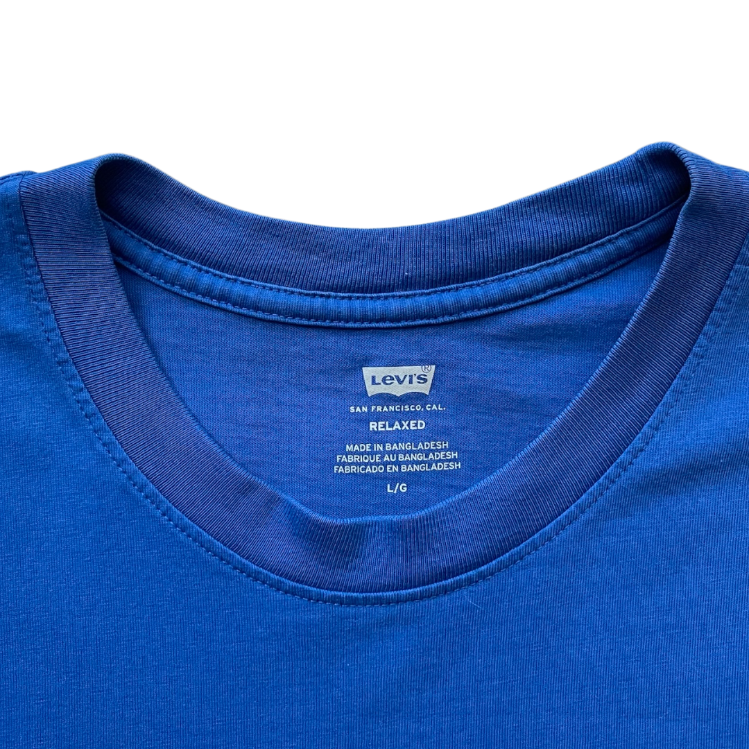 Levis script T-shirt