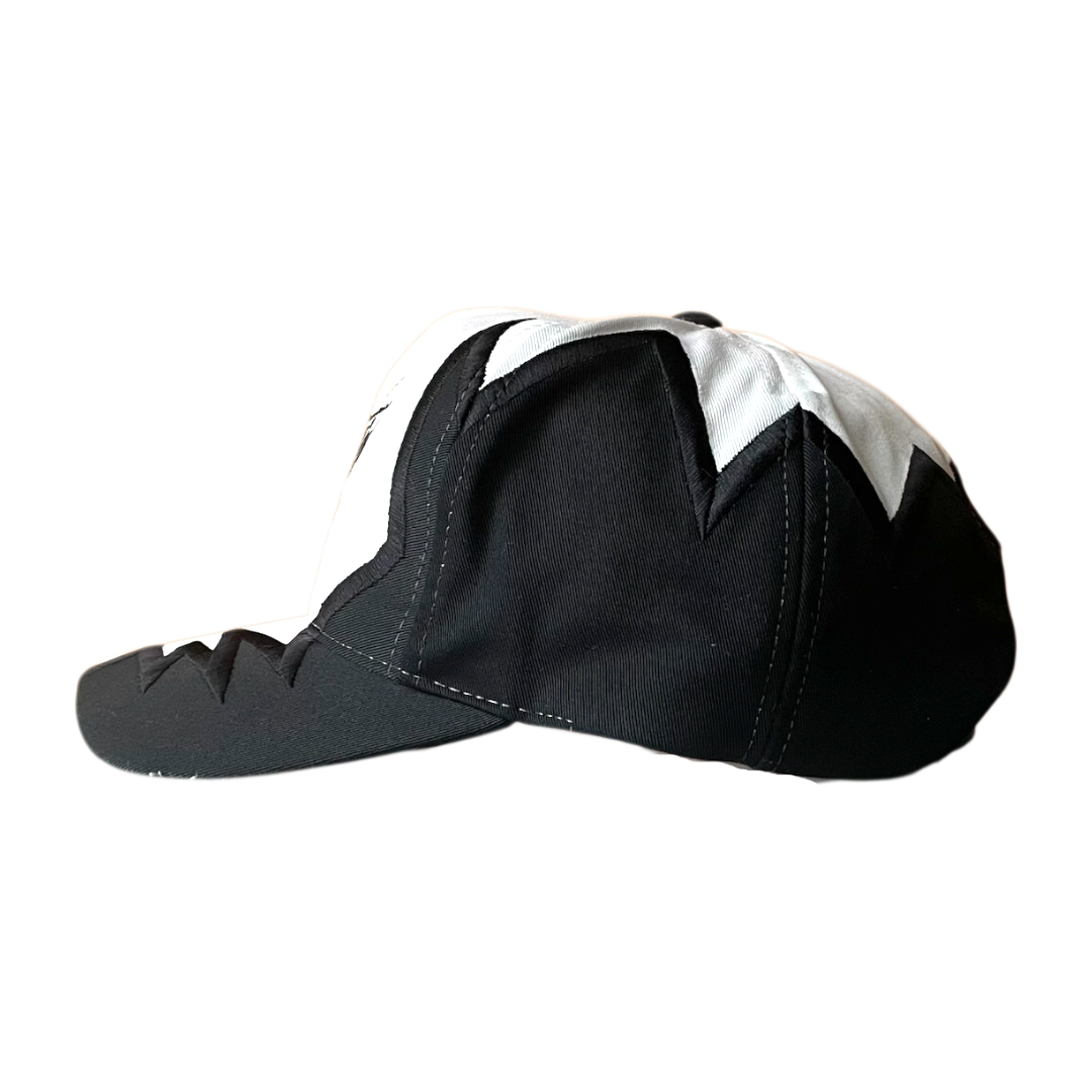 vaselin white/black cap