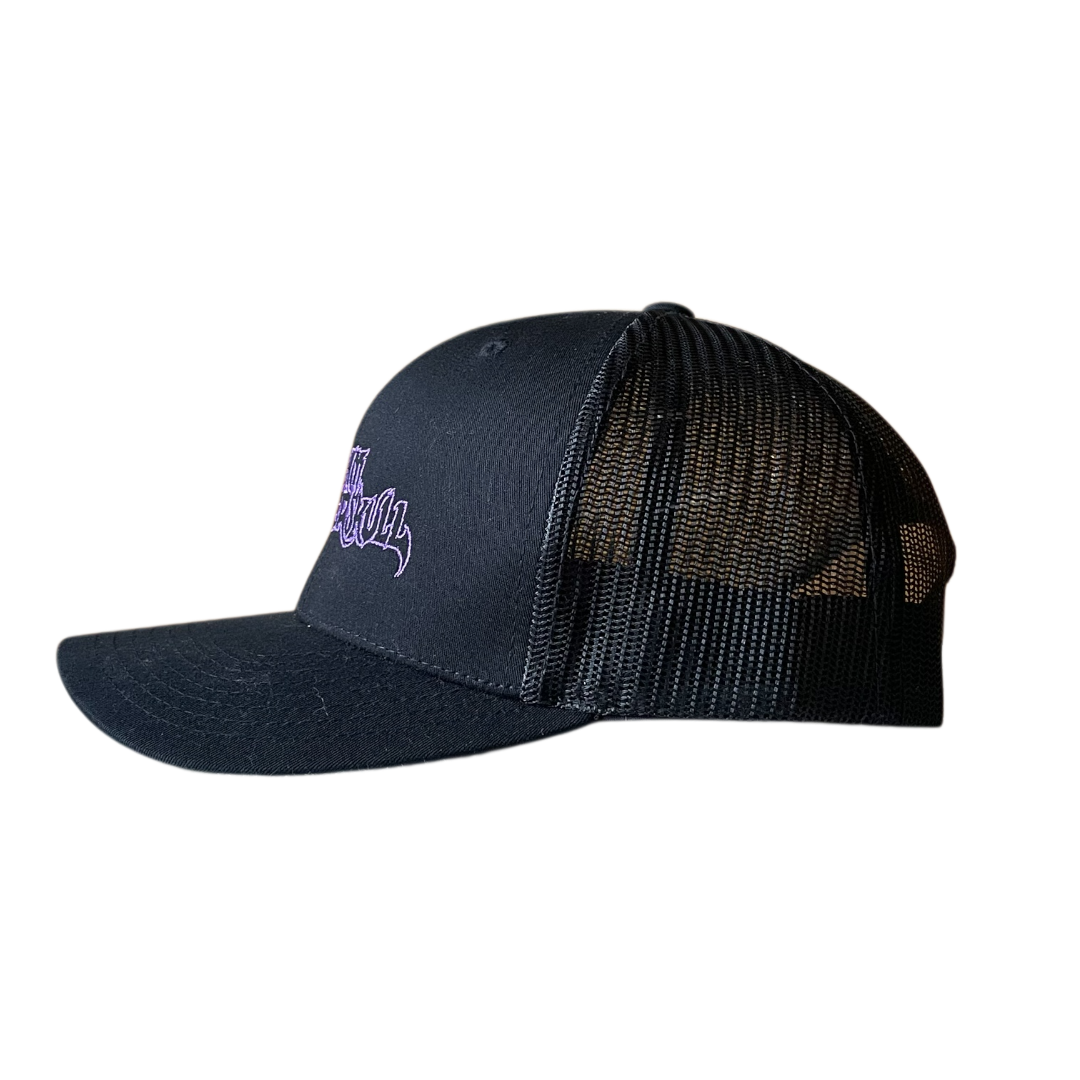 Glam shatterskull trucker cap