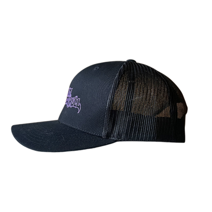 Glam shatterskull trucker cap