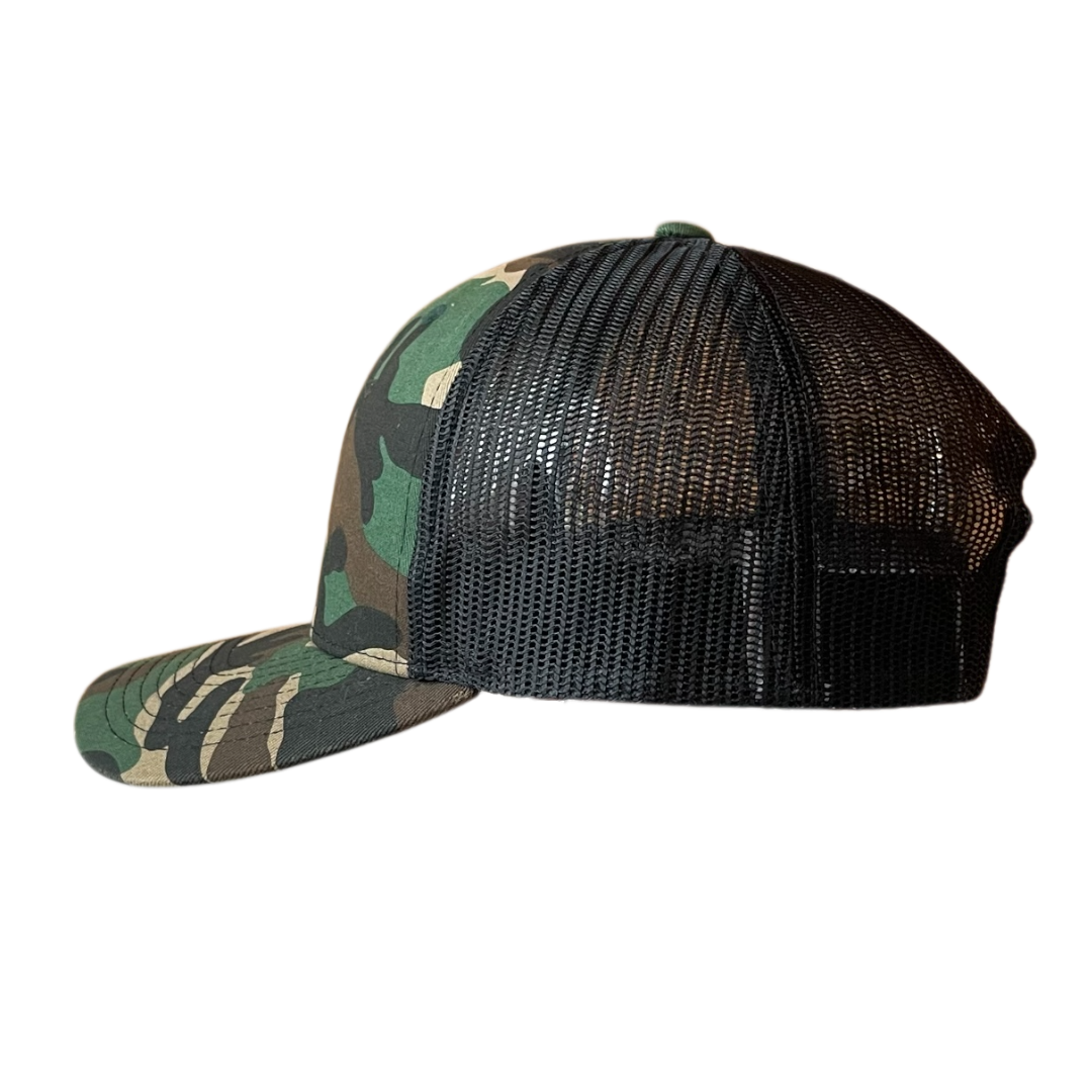 Screw & brew trucker cap camo